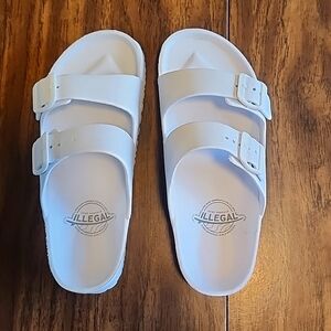 Surf Sandals